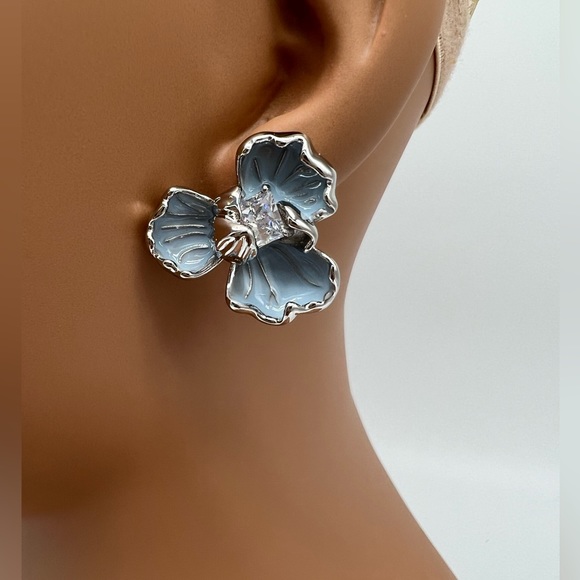 Blue Enamel Zircon Floral Silver Earrings - Picture 4 of 5